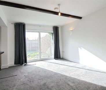 2 bedroom bungalow to rent - Photo 2