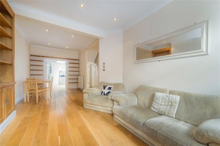 4 bedroom terraced house to rent - Photo 3