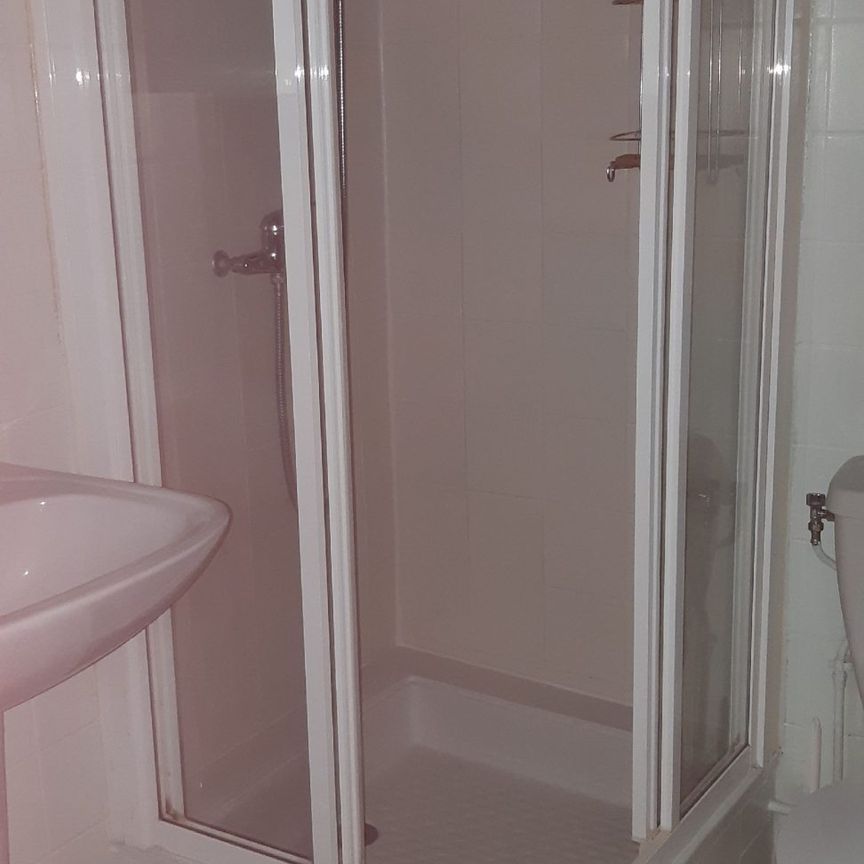 Location Appartement 2 pièces 28m² BORDEAUX 33000 - Photo 1