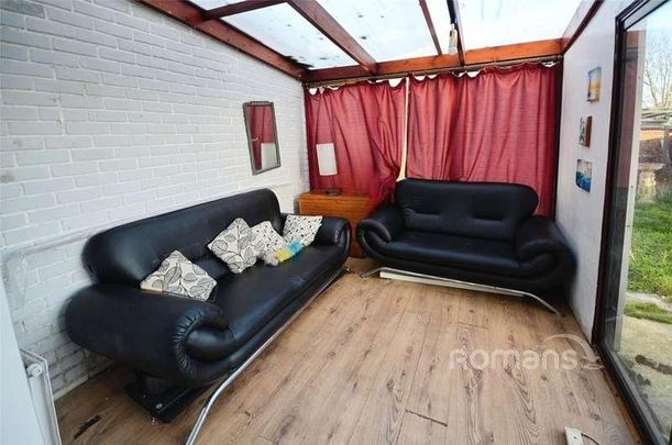 Northborough Road, Slough, Berkshire, SL2 - Photo 1