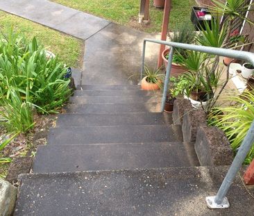 Large family sized furnished home - Photo 6