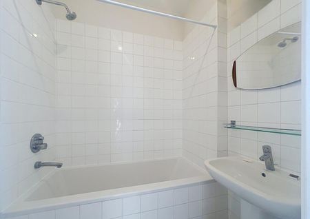 Flagey Square – Bright renovated 2-bedroom apartment - Foto 5