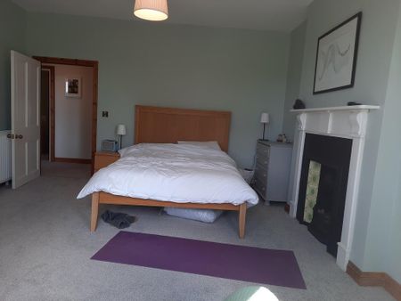 4 bedroom detached house to rent - Photo 5