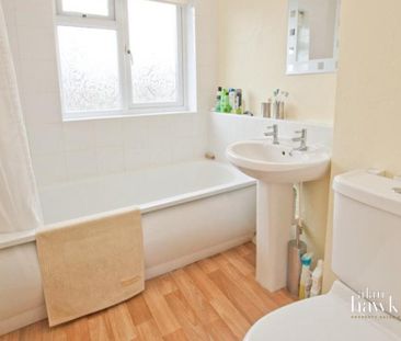 2 bedroom terraced house to rent - Photo 5