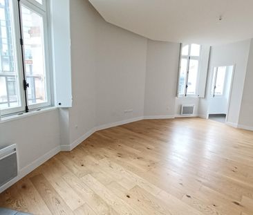 location Appartement T2 DE 38.37m² À MELUN - Photo 5