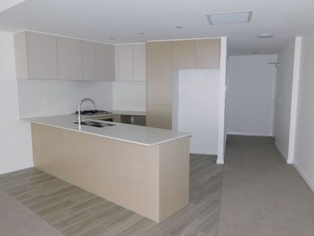 Located in the Heart of Wetherill Park - Photo 4