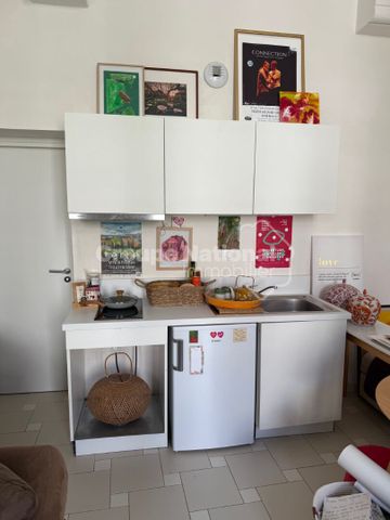 APPARTEMENT 1 PIECE AVIGNON CENTRE-VILLE ANCIENNE MAISON D'ARRET, - Photo 4