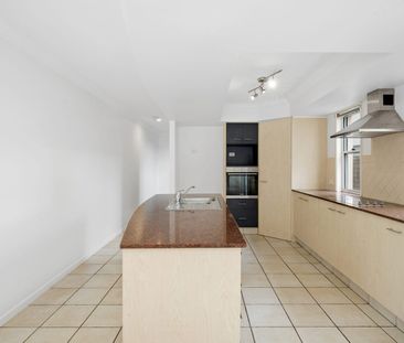 PASTEL SKIES & PALM TREES IN MIAMI - Photo 6