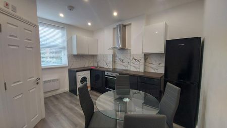 1 bedroom flat to rent - Photo 4