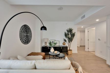 Moon Condos - Photo 5