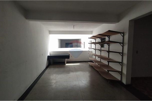 Excelente casa comercial/residencial para locação na Av. Itapark - Foto 1
