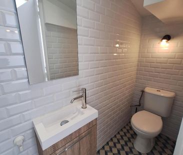 Location Appartement 1 pièce 16m² NANTES 44000 - Photo 2