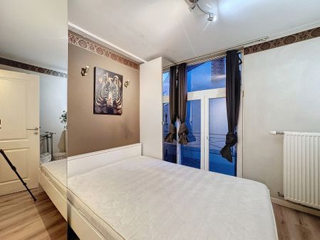 Flat - for rent - Photo 2