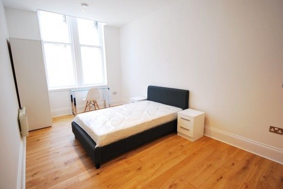 2 Bed - Grainger Street, Newcastle - Photo 1