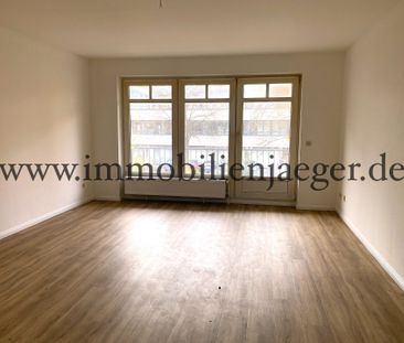 Zentrales Garstedt beim EKZ Herold-Center - Etagenwohnung mit Balko... - Foto 1