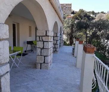 Studio de 20m² avec vue mer, jardin et parking - Photo 3