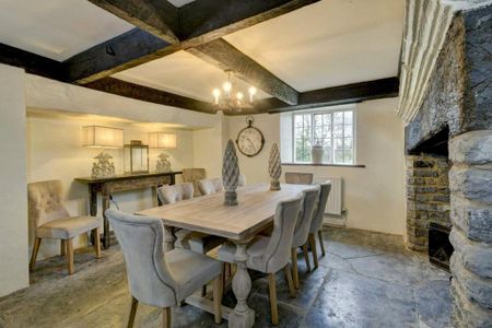 5 bedroom detached house to rent - Photo 5