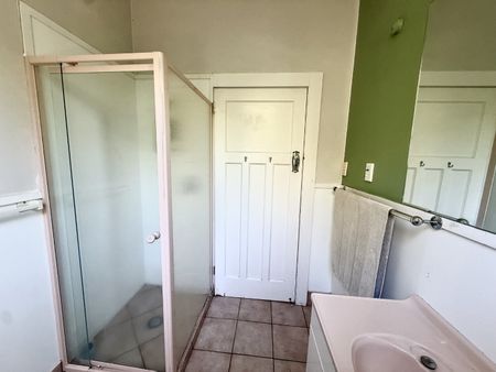 3 Bedroom Character (lawns included) - Photo 3