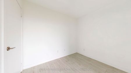 Vibe at Liberty Village Lofts , #401 - Photo 5