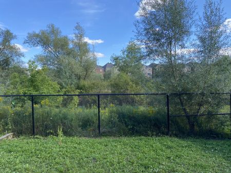 For Lease - 50 Sharonview Crescent, East Gwillimbury, Ontario - Photo 5