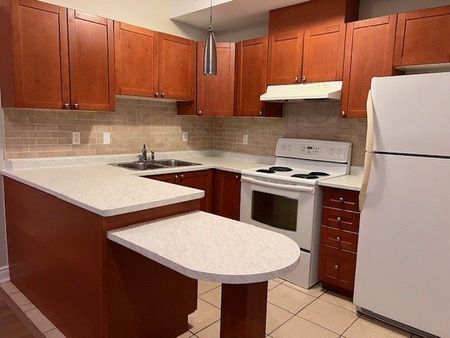 For Lease - 1947 Lawrence Avenue Unit# 3, Toronto, Ontario - Photo 5