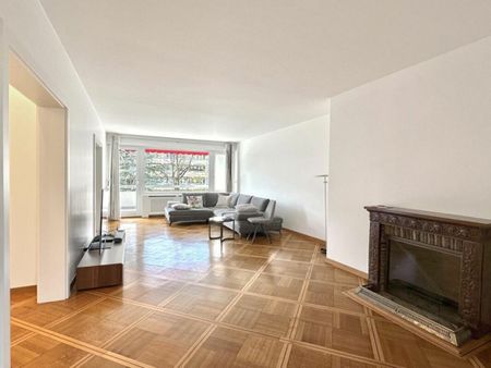 7 room apartment in Geneva - Photo 2