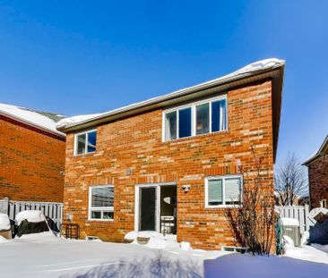For Lease - 135 Richard Coulson Crescent, Whitchurch-Stouffville, O... - Photo 6