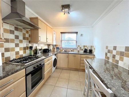 2 bedroom flat to rent - Photo 5