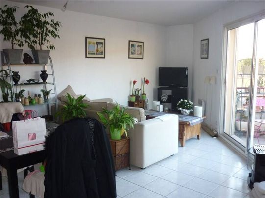 Location appartement 3 pièces 63 m² à Carqueiranne (83320) - Photo 1