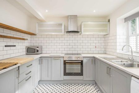 3 bedroom detached house to rent - Photo 4