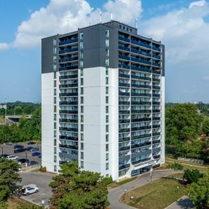 The East Mall Apartments - Photo 2