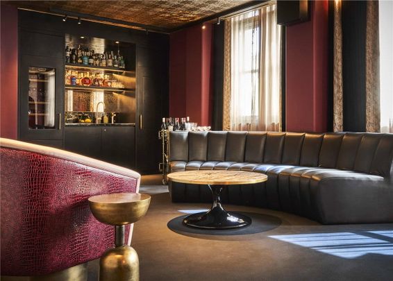 A unique short let experience Reflecting 60’s and 70’s playful avant-garde across art, music and fashion - Photo 1