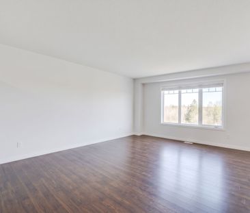 For Lease - 94 Foxglove Crescent, Kitchener, Ontario - Photo 5