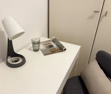 Carrer dAribau, Barcelona, Catalonia 08021 - Photo 4