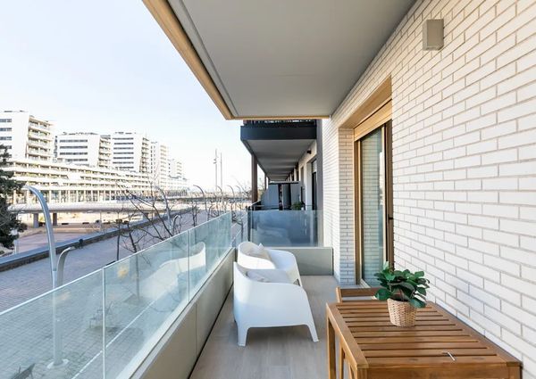 Carrer de Pi i Margall, Badalona, Catalonia 08912