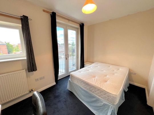 4 bedroom house share to rent - Photo 1