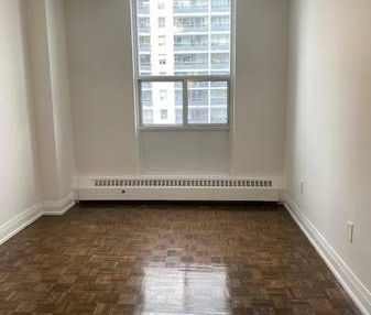 Spacious and Bright, JR-1 Bedroom Available NOW!!! - Photo 1