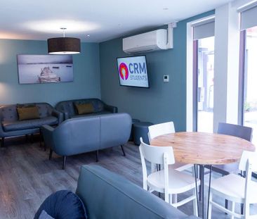 1 bedroom private hall to rent - Photo 3