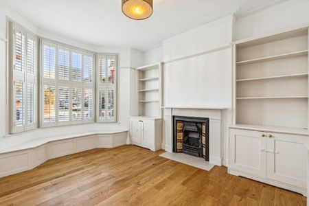 2 bedroom maisonette to rent - Photo 2