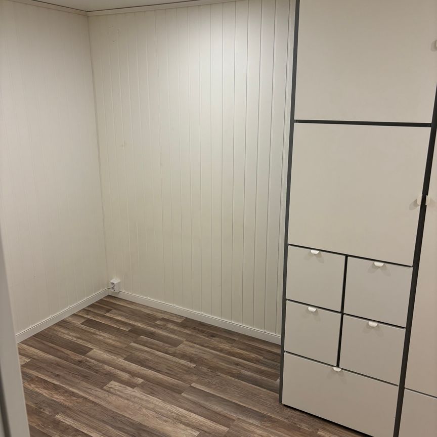 Södra Gårdens Väg, Örebro - Foto 1