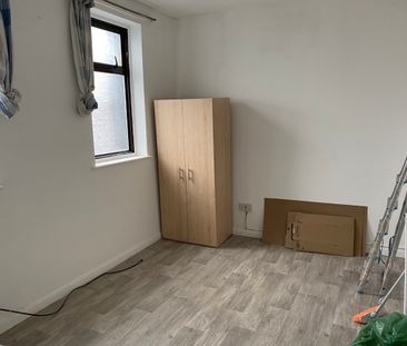 Uxbridge Road, Uxbridge, UB10 0NS - Photo 1