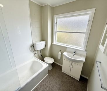 3/48a Merton Street, Trentham - Photo 5