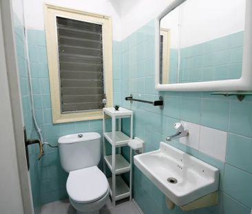 Carrer del Cinca, Barcelona, Catalonia 08030 - Photo 2