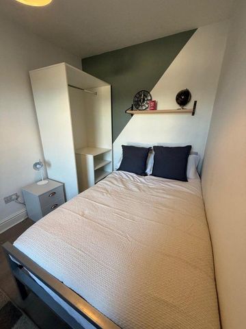 4 bedroom house share to rent - Photo 5