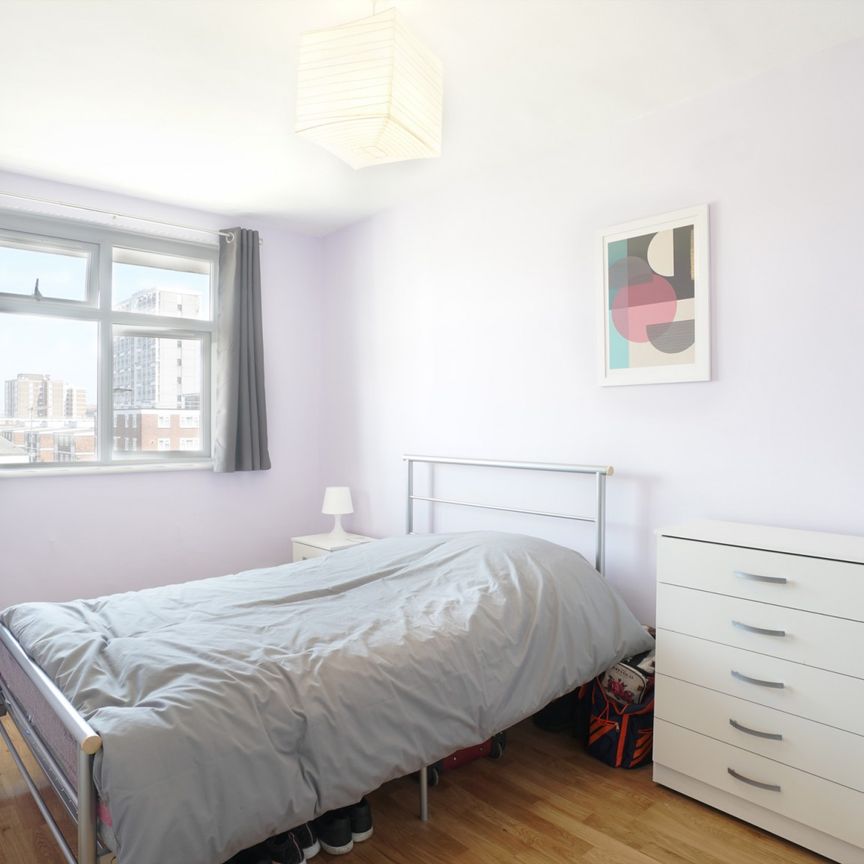 474 Fellows Court – Room 3 - Photo 1