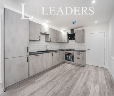 1 bedroom apartment to rent West Street, Dunstable, Bedfordshire, LU6 - Photo 5