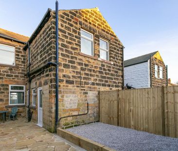 2 bedroom terraced house to rent - Photo 1