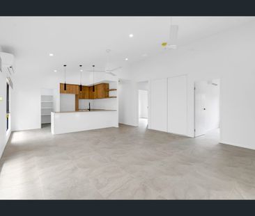 Break Lease - Near New Home in Rainforest Rise - Photo 6