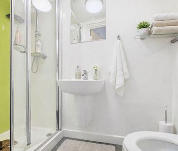 1 bedroom property to rent - Photo 3