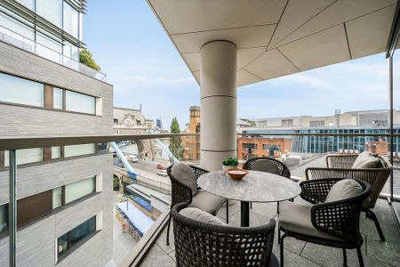 3 bedroom flat to rent - Photo 4